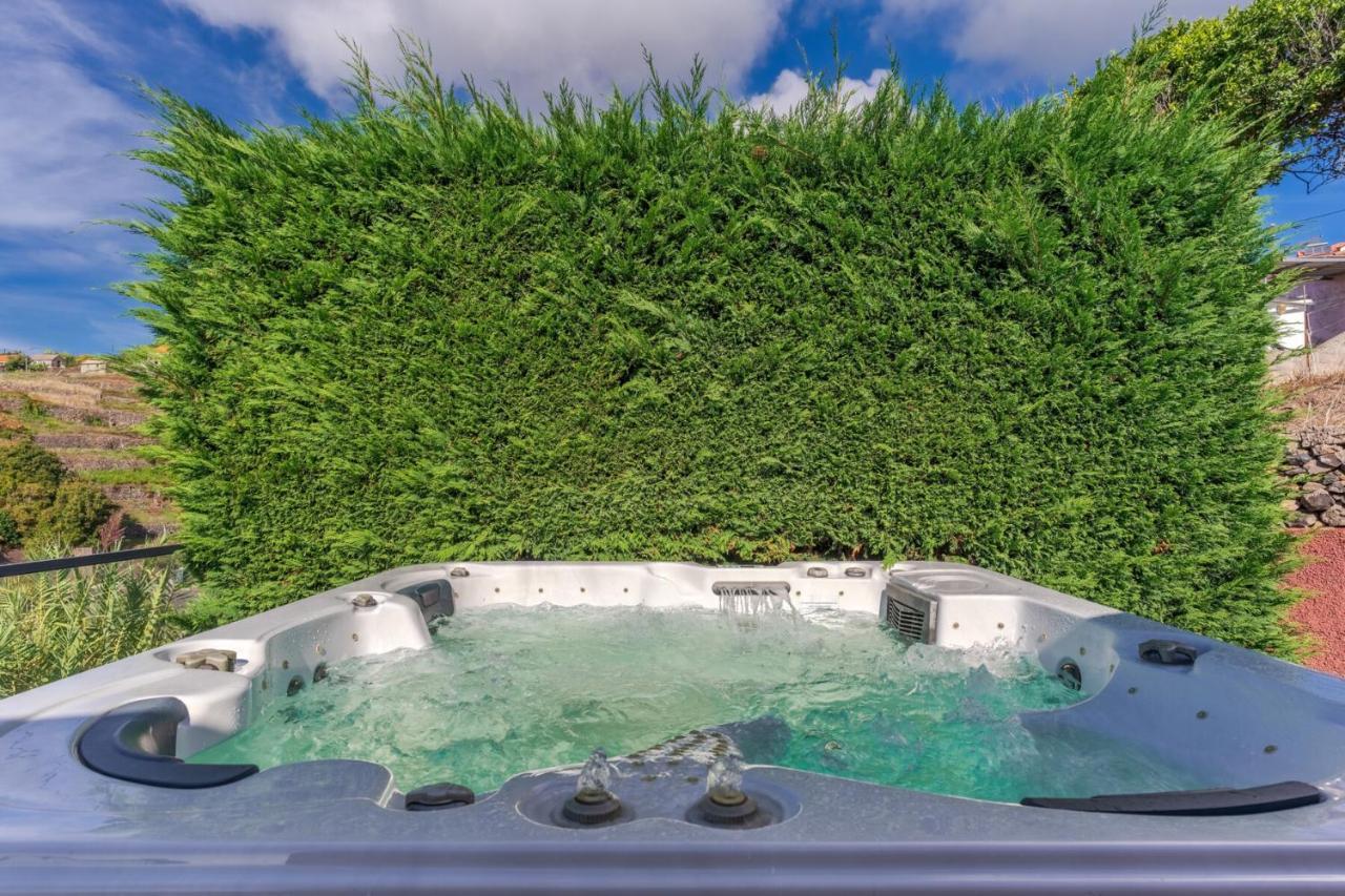 Cozy Villa Flora By Hr Madeira Estreito Da Calheta 외부 사진